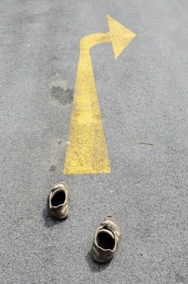 Arrow with Shoes