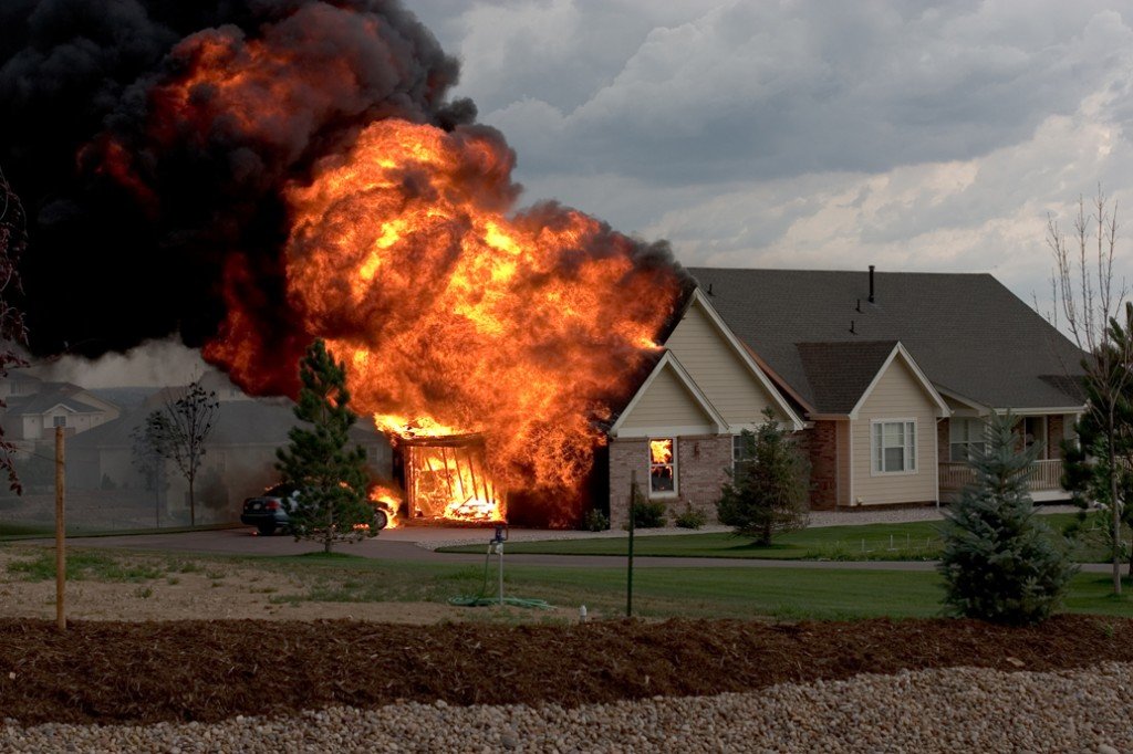 beginning of a house fire